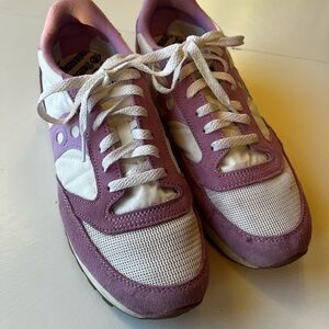 Saucony Women's Purple and White Sneakers